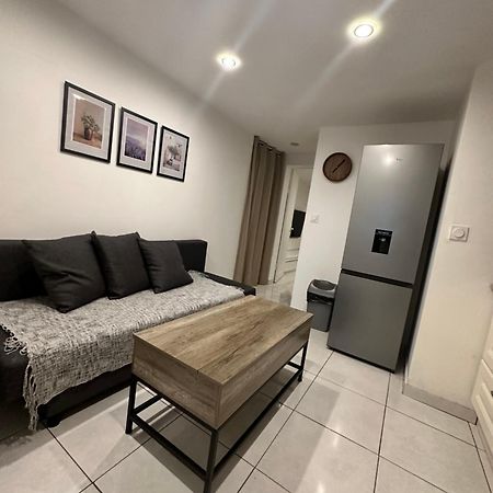 Jolie Appartement Nice Proche Mer Et Aeroport Une Chambre Plus Salon Avec Cuisine Εξωτερικό φωτογραφία